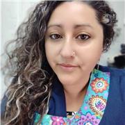 Profesora General Básica con mención en trastorno de aprendizaje. Magister en gestión curricular y proyecto educativo